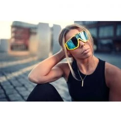 Lunettes De Soleil Sport BLIZ VISION YELLOW SMOKE W BLUE MULTI 22 Bleu / Jaune -Ekosport Soldes 9 97665 vision yellow smoke w blue multi z52001 63 03